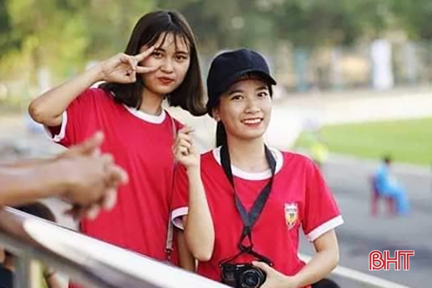 Hội CĐV Hà Tĩnh tại miền Nam: Tiếp sức cho đội bóng quê nhà “làm khách”