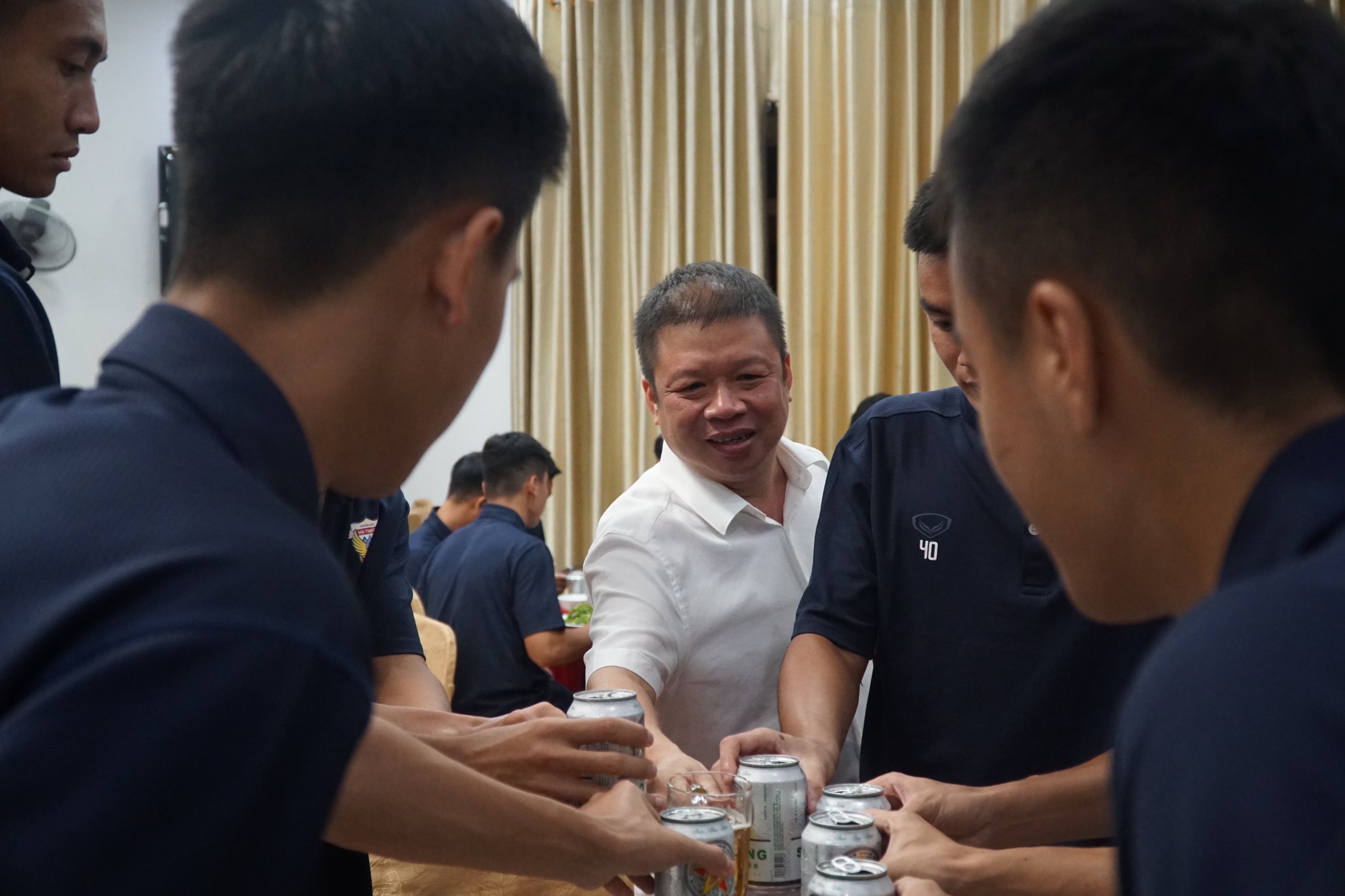 Lãnh đạo Sở, Tập đoàn đến động viên CLB